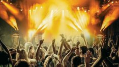 Евтин 8-ми декември: Студентски купони по кръчмите и за 25 лева на човек