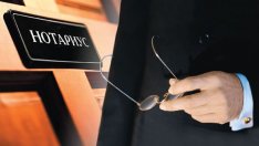 Варненец пробва да мине през нотариус с менте удостоверение за наследници, спипаха го