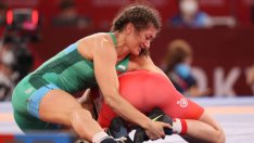 Браво! Евелина Николова е на полуфинал в Токио 2020