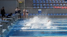 Започва записването за начално обучение по плуване във Варна