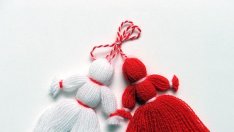Купуваме опаковани мартеници