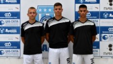 Трима юноши подписаха с Черно море