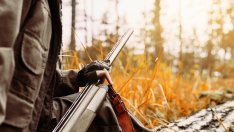 Полицай простреля смъртоносно горски стражар