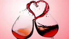 14 февруари е – празникът на любовта и виното