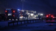 Огнен ад на "Струма": Автобус в пламъци, изпепели 46 души – сред тях много деца(Снимки)