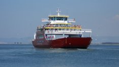 Силни морски бури създават проблеми с фериботите в Гърция