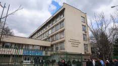 Ученик падна от прозореца на столична гимназия