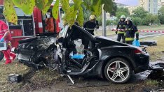 Украинци се претрепаха при зверска катастрофа със спортен автомобил във Варна (СНИМКИ)