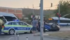 Кола е по таван след катастрофа в Кайсиева градина