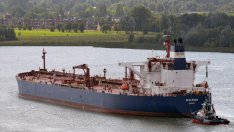 Наш моряк загина на борда на танкер в Гърция