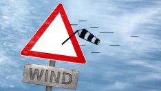 Обявиха жълт код за силен вятър във Варна