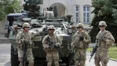 Военна техника и личен състав преминават през България