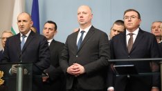 Кабинетът няма да предлага войници да бъдат изпращани в Украйна