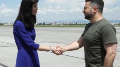 Президентът на Украйна Володимир Зеленски пристигна на работна визита у нас