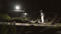 Зловещо: Откриха труп, заровен в нива край София