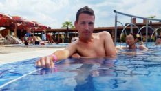 В страната на Джорджановците кючек на Уитни ли е проблемът?