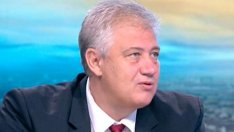 Проф. Балтов е в болница с хипертонична криза