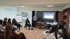 Обучават над 1200 ученици и доброволци от Варна по превенция на рисковото поведение