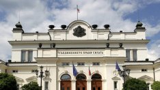 Парламентът прие на първо четене бюджет 2023