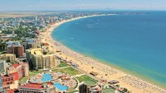 Слънчев бряг се срина. И най-евтиното плажно лято ще караме в...