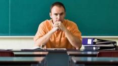 На училище от днес – 200 хиляди ученици и учители влизат в клас с маските