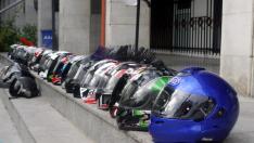 Моторист загина след удар в мантинела 