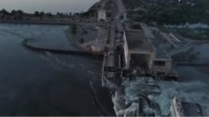 Русия взриви стената на язовир в Украйна