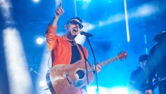 „Най-щастливото турне“ на Графа акустира в морската ни столица на 28 юли, следва концерт в Бургас на 30 юли