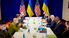 Байдън се споразумя за военно сътрудничество с Украйна