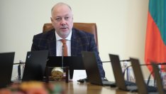 Желязков: Параметрите на проектобюджета включват до 40 % разходи от БВП и дефицит до 3 %