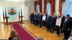 Новото служебно правителство встъпва в длъжност (ВИДЕО)