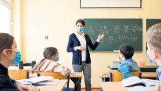 Тежки изпити за онлайн учениците. Върху целия взет материал ли?