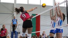 Приключиха състезанията по волейбол за VIII –Х клас в Ученическа купа Варна (СНИМКИ)