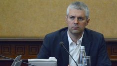 Коцев обеща да даде парите на Окръжна болница, но поиска нов директор