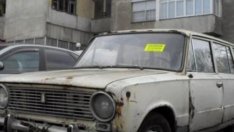 Пак погнаха трошките по улици и паркинги във Варна