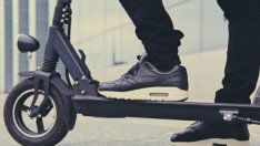 Спипаха мъж, откраднал електрическа тротинетка