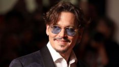 Джони Деп дебютира в Instagram 