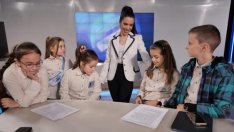 Третокласници гостуваха в Investor Media Group и се срещнаха с водещите на Bulgaria ON AIR