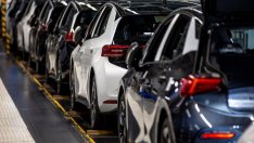 Всяка пета продадена кола в ЕС е електрическа