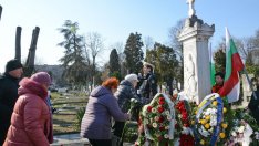 Варна почете паметта на Капитан Петко войвода (СНИМКИ)