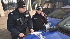 Бургаско под обсада, издирват шофьора на мигрантите от Лозенец