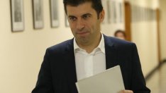 Петков назначи за зам.-министри възпитаници на Оксфорд и Кеймбридж