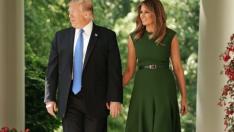 Тръмп вече е на… топло! С Мелания са в пищното си имение във Флорида