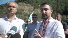 "Възраждане" започва национални протести, иска сваляне на правителството