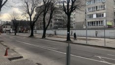 Разчистиха бараките от тротоара на ул. „Д-р Пискюлиев“ и ул. „Дрин“ (СНИМКИ)