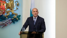 Радев проговори за "Боташ": Управляващите да спрат да лъжат нагло