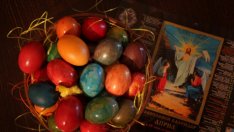 Важно за домакините! Как да сварим великденските яйца без да се напукат