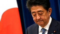 Простреляха бивш премиер на Япония, докато произнася реч