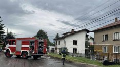 45 пожара са гасили огнеборците през последното денонощие в страната