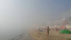 Морска мъгла стресна плажуващите тази сутрин